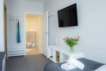 Фото номера Одноместный номер Отель Hotel Inner City г. Кутно 13