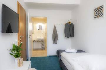 Фото номера Одноместный номер Отель Hotel Inner City г. Кутно 11