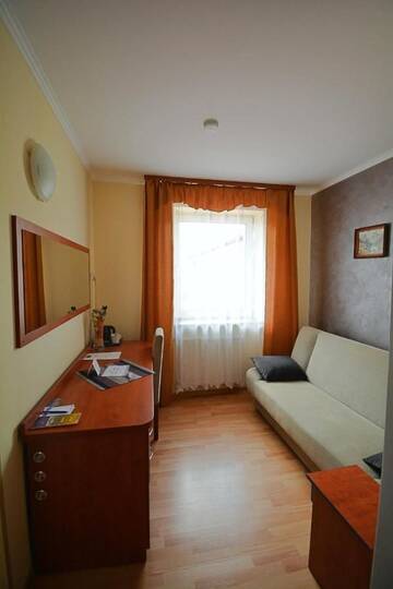 Фото номера Двухместный номер с 1 кроватью Отель Hotel Awis г. Кутно 4